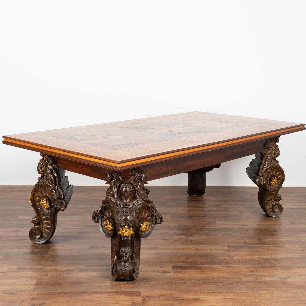 Antico tavolo da ingresso con piano intarsiato e gambe in bronzo, Italia, 1860-1880 ca. in vendita 5