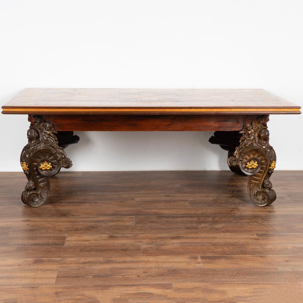 Rococò Antico tavolo da ingresso con piano intarsiato e gambe in bronzo, Italia, 1860-1880 ca. in vendita