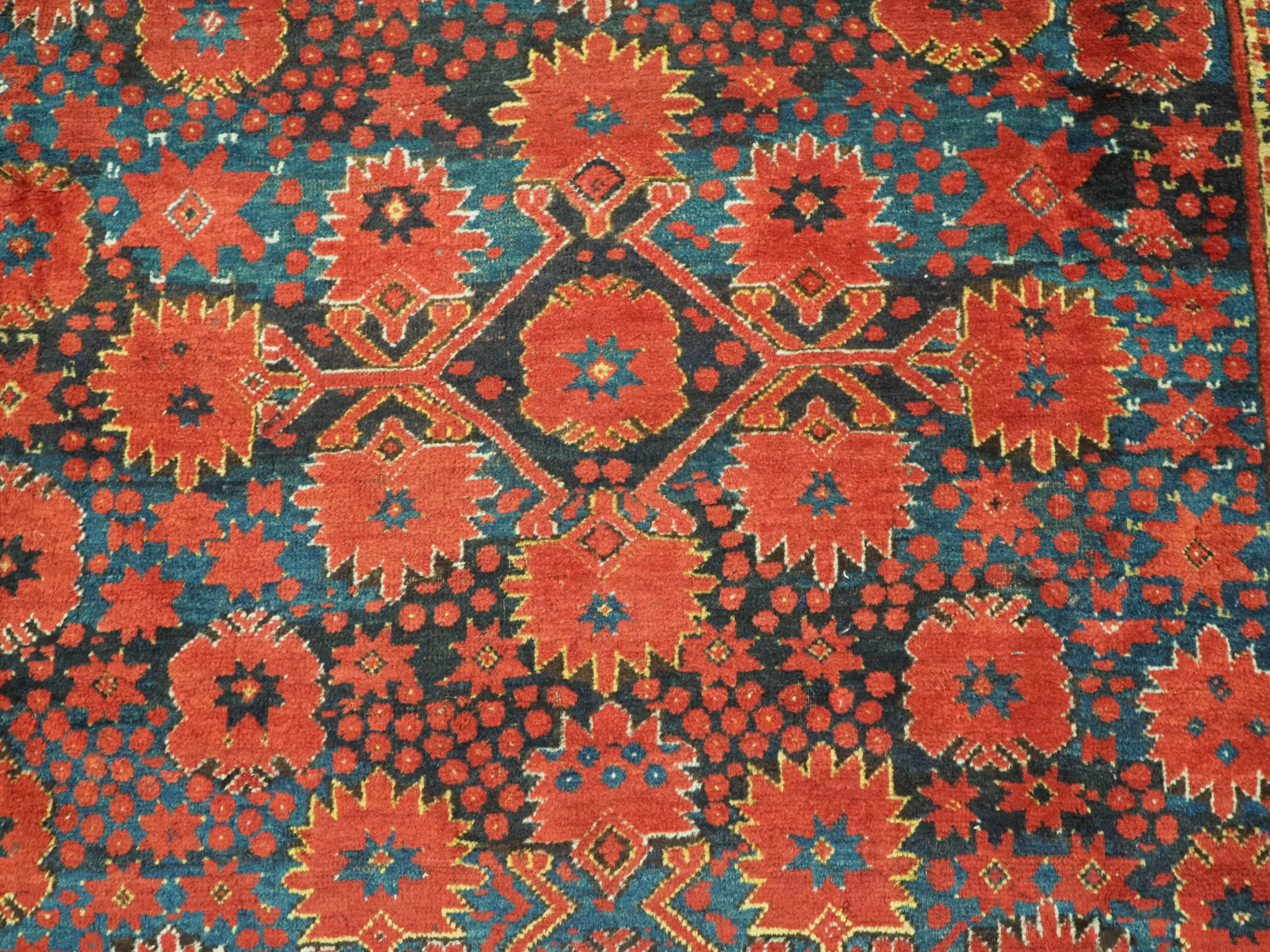Antique Ersari Beshir Turkmen kelleh carpet of exceptional size.  Circa 1870. For Sale 4