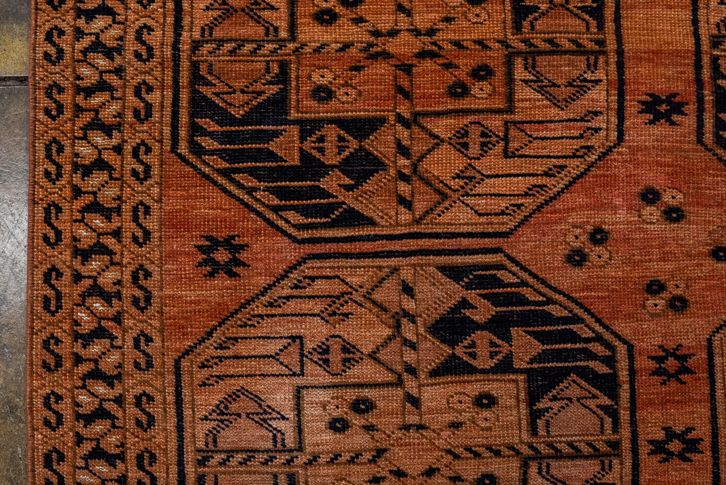 Antique Ersari Rug with Rust Field with Black Details  In Good Condition For Sale In New York, NY