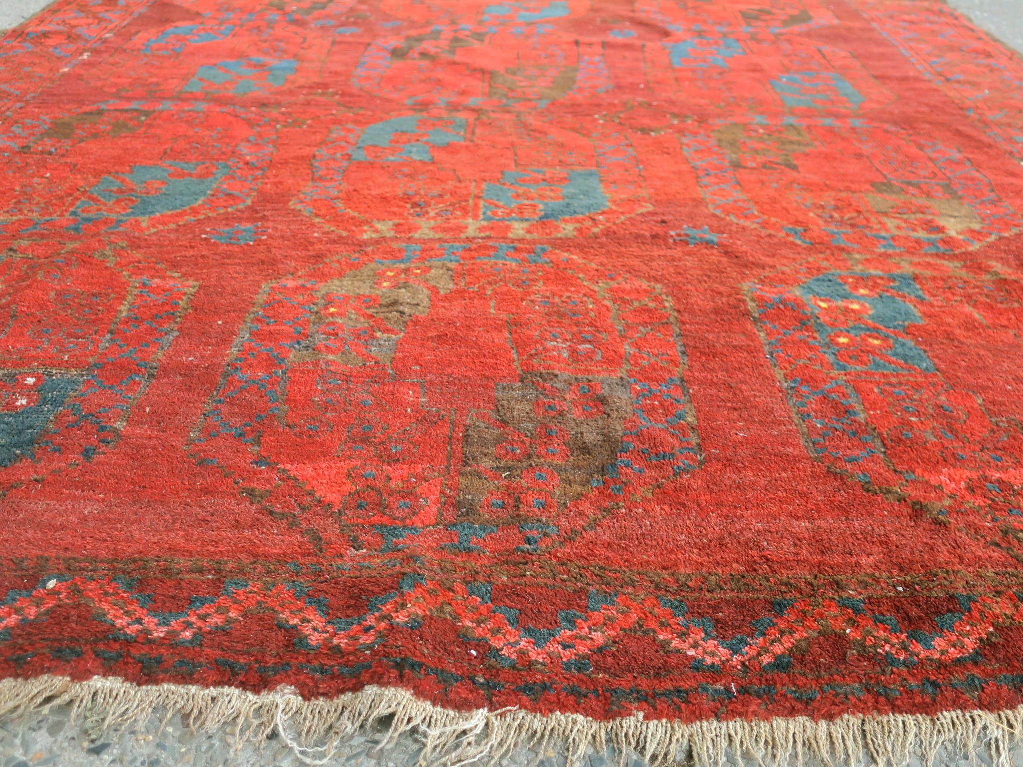 Antique Ersari Tribal Rug (Handgeknüpft) im Angebot