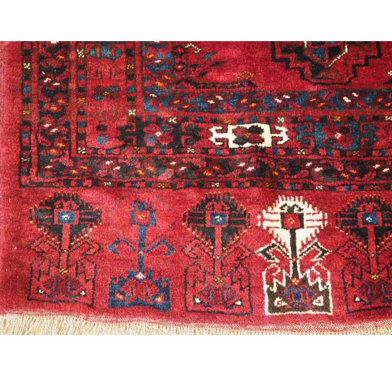 20ième siècle Ancien Chuval turkmène 9 Gul Chuval, probablement Kizil Ayak, vers 1900 en vente
