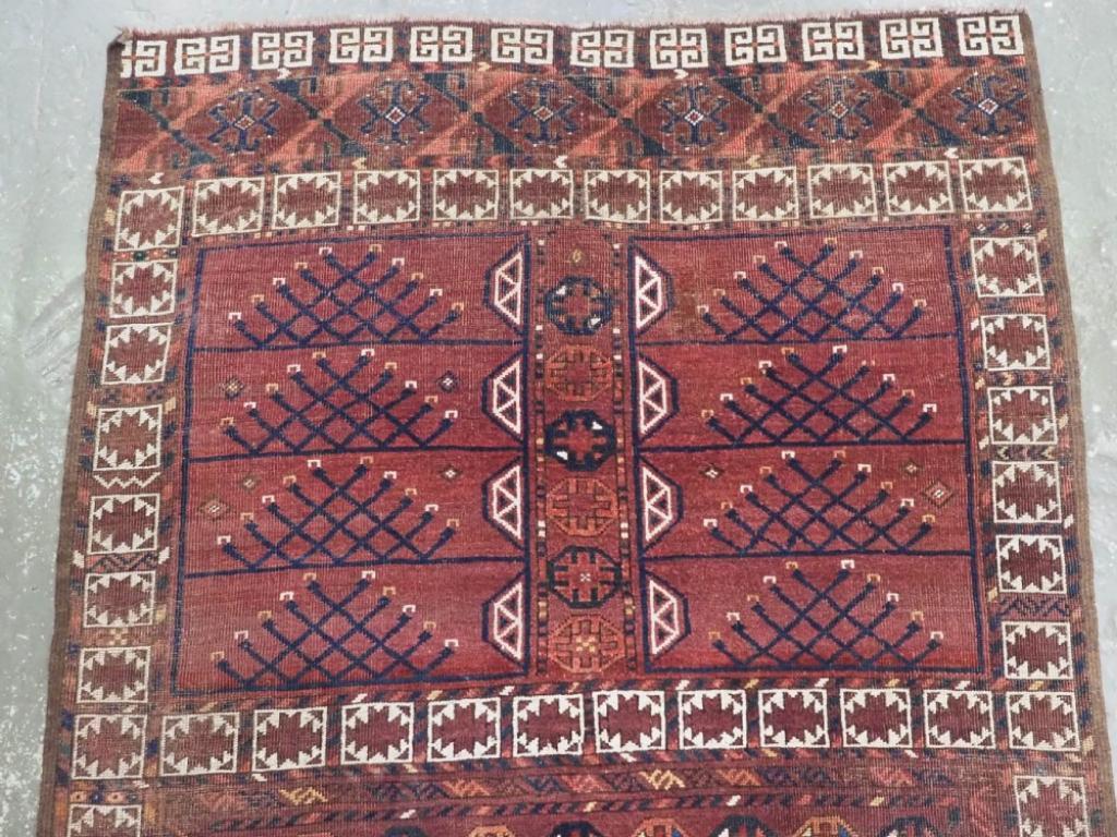 Antiker türkischer Ersari-Ensi-Teppich aus Turkmen, um 1870 oder früher (Turkmenisch) im Angebot