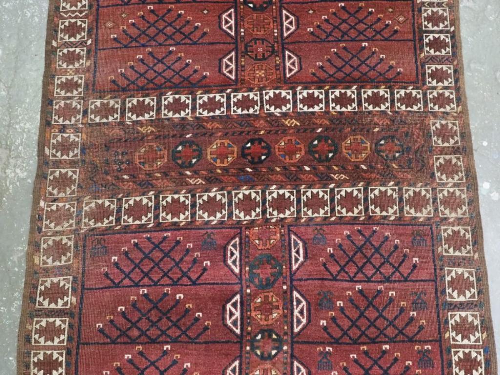 Antiker türkischer Ersari-Ensi-Teppich aus Turkmen, um 1870 oder früher (Gewebt) im Angebot