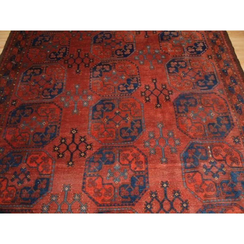 Antique Ersari Turkmen Main Carpet of Small Size, circa 1880 In Excellent Condition For Sale In Moreton-In-Marsh, GB