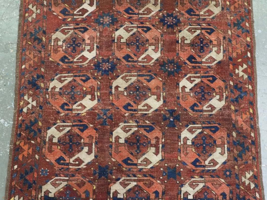 Tapis turkmène antique Ersari, probablement Kizil Ayak, vers 1800-1850 État moyen - En vente à Moreton-In-Marsh, GB