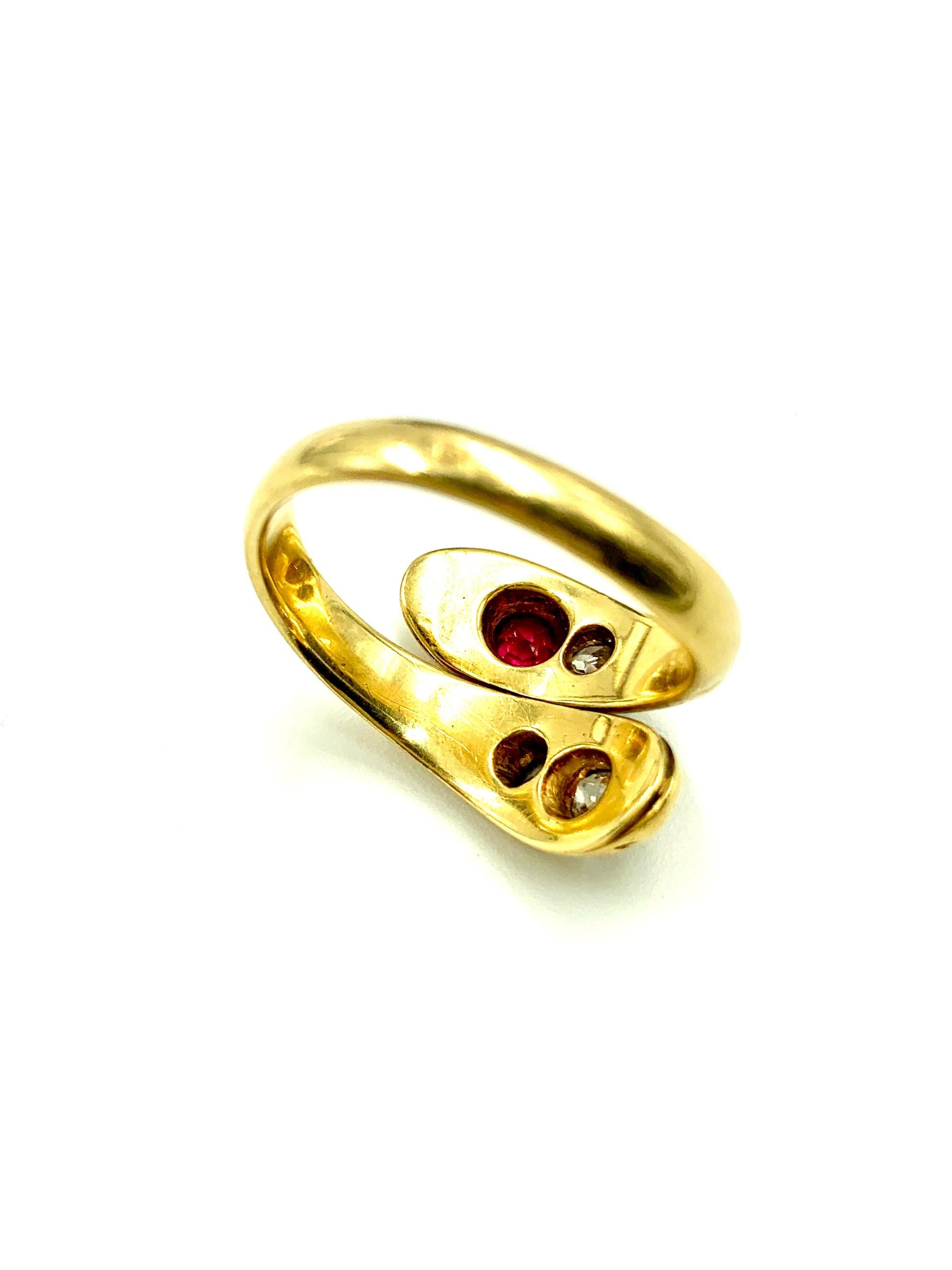 Antique Estate 18 Karat Yellow Gold and Diamond Double Snake Ring, 19th Century 1