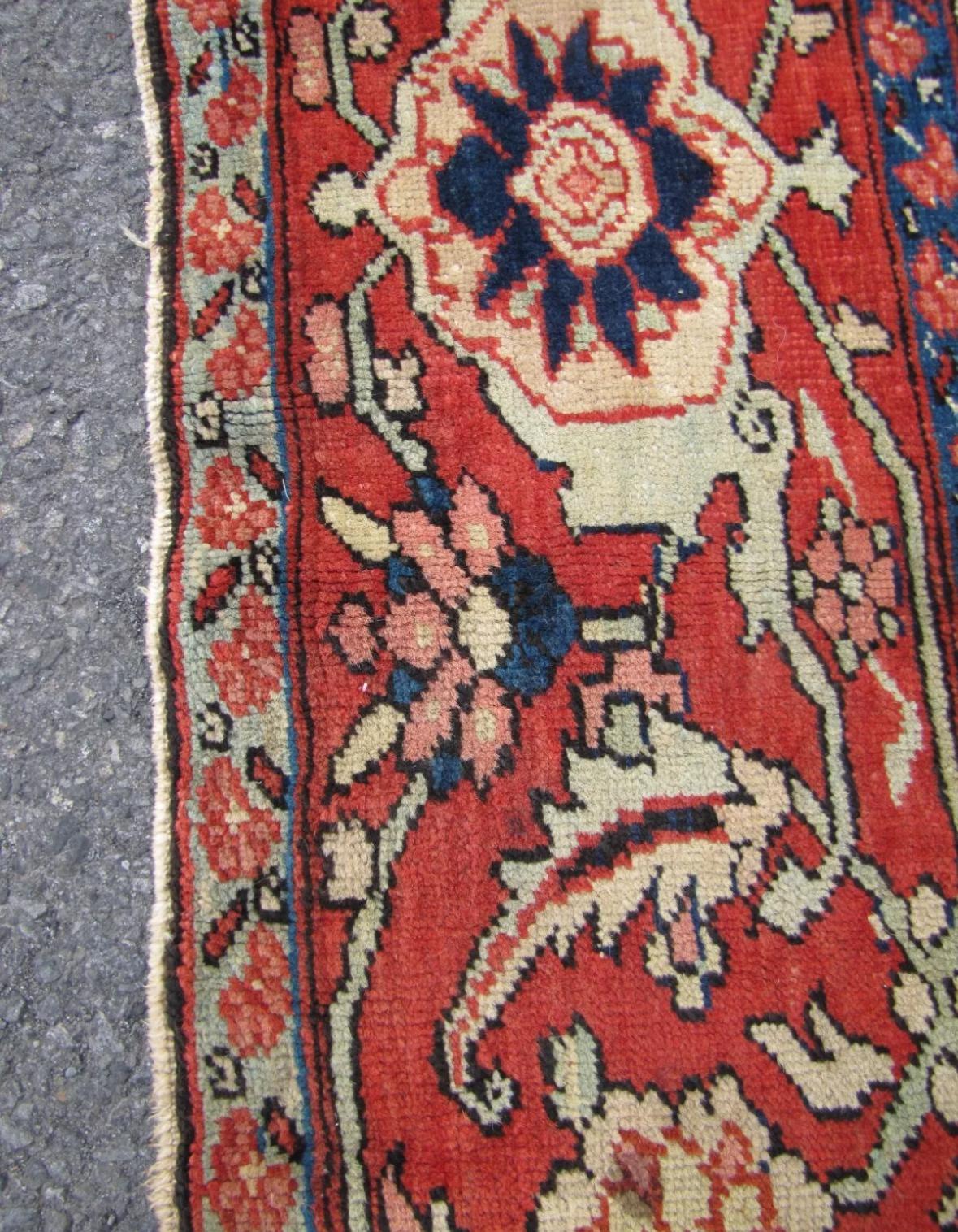 Antique Estate Persian Serapi Rug, c 1890 - RR6299   A  SALE For Sale 2