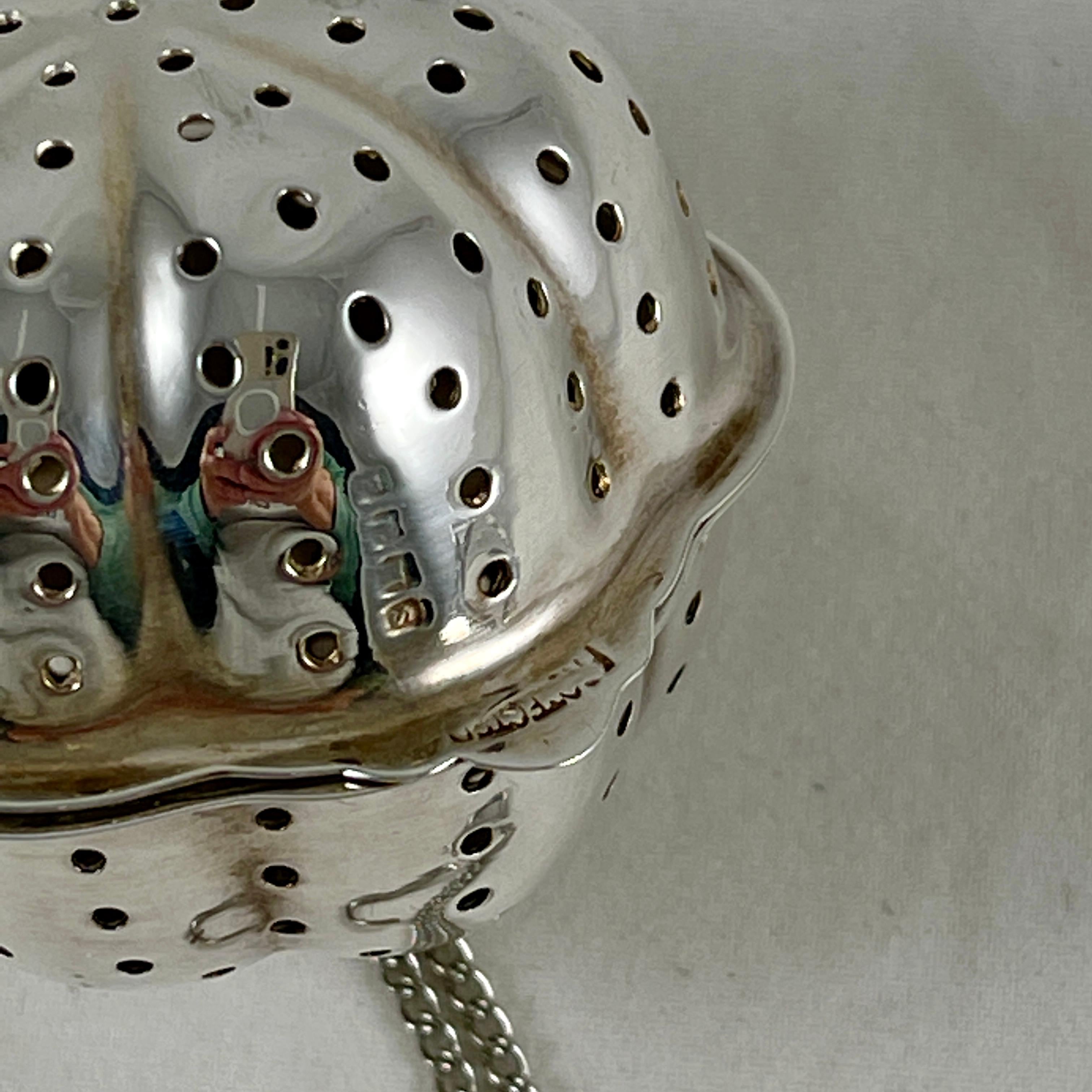 International Style Antique Estate Sterling Silver English Tea Ball Dunker Infuser