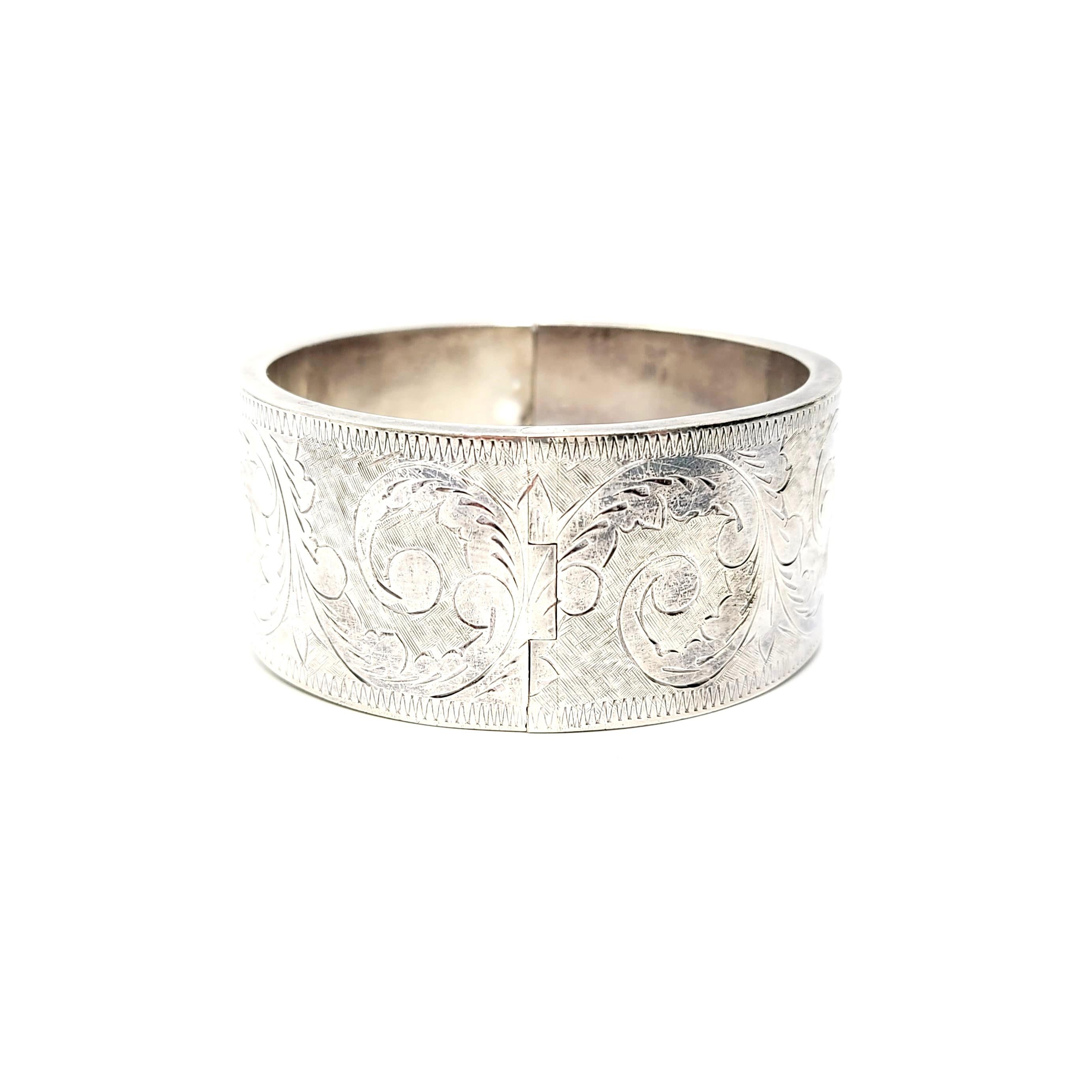 Antique Etched Sterling Silver Wide Bangle Bracelet In Good Condition In Washington Depot, CT