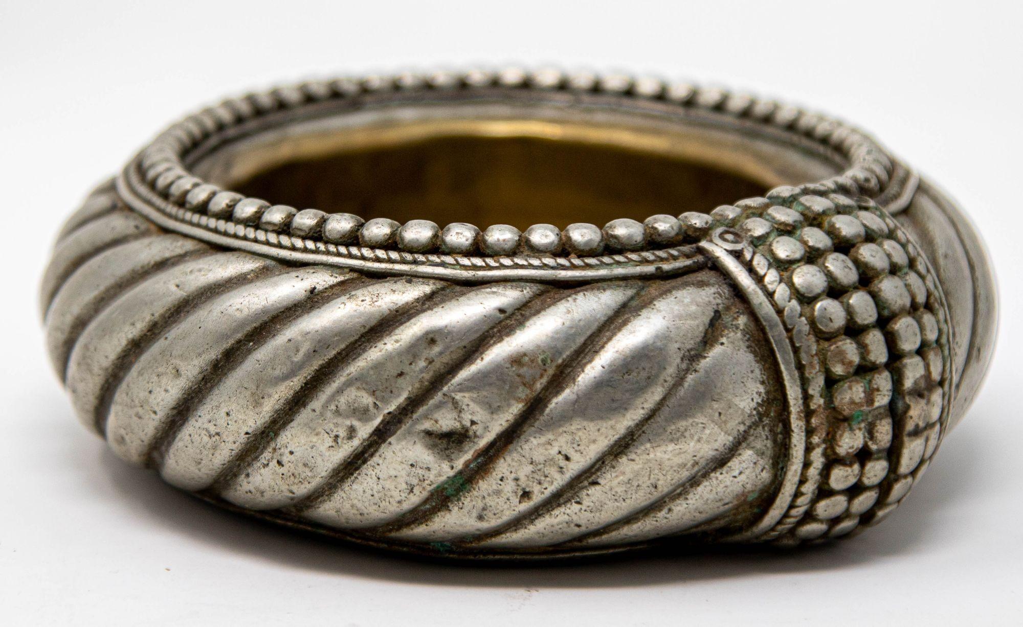 Antique Ethnic North African Moroccan Silver Anklet Ashtray Catchall Dish In Good Condition For Sale In North Hollywood, CA