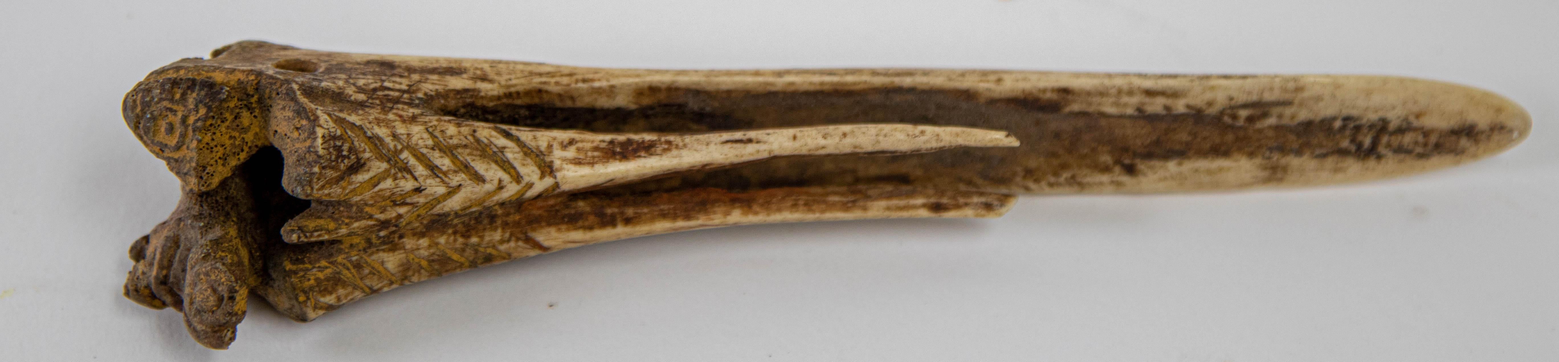 Antique Ethnic Artifact Sepik River Cassowary Bone from Papua New Guinea For Sale 13
