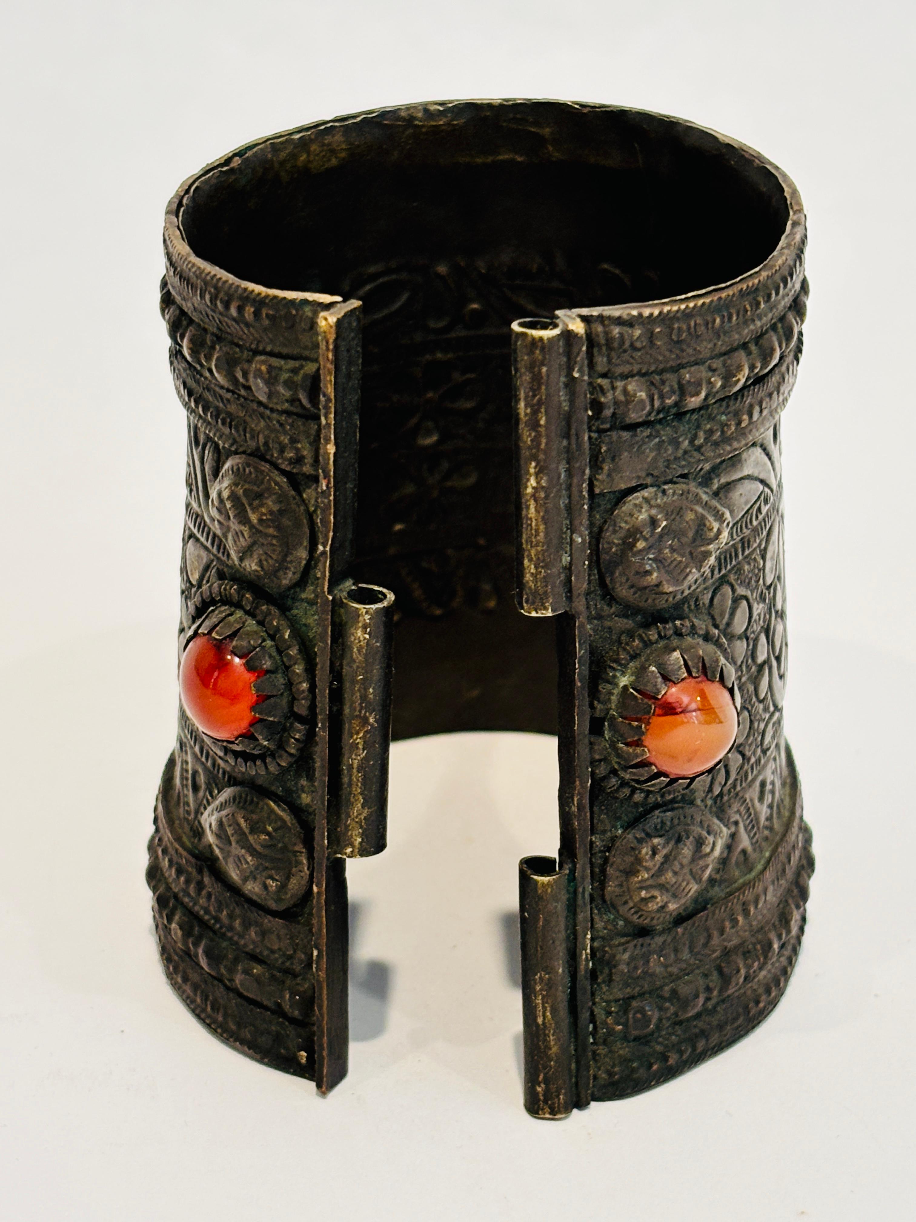 Byzantin Bracelet manchette ou bracelet de cheville ethnique berbère ancien Afrique du Nord en vente