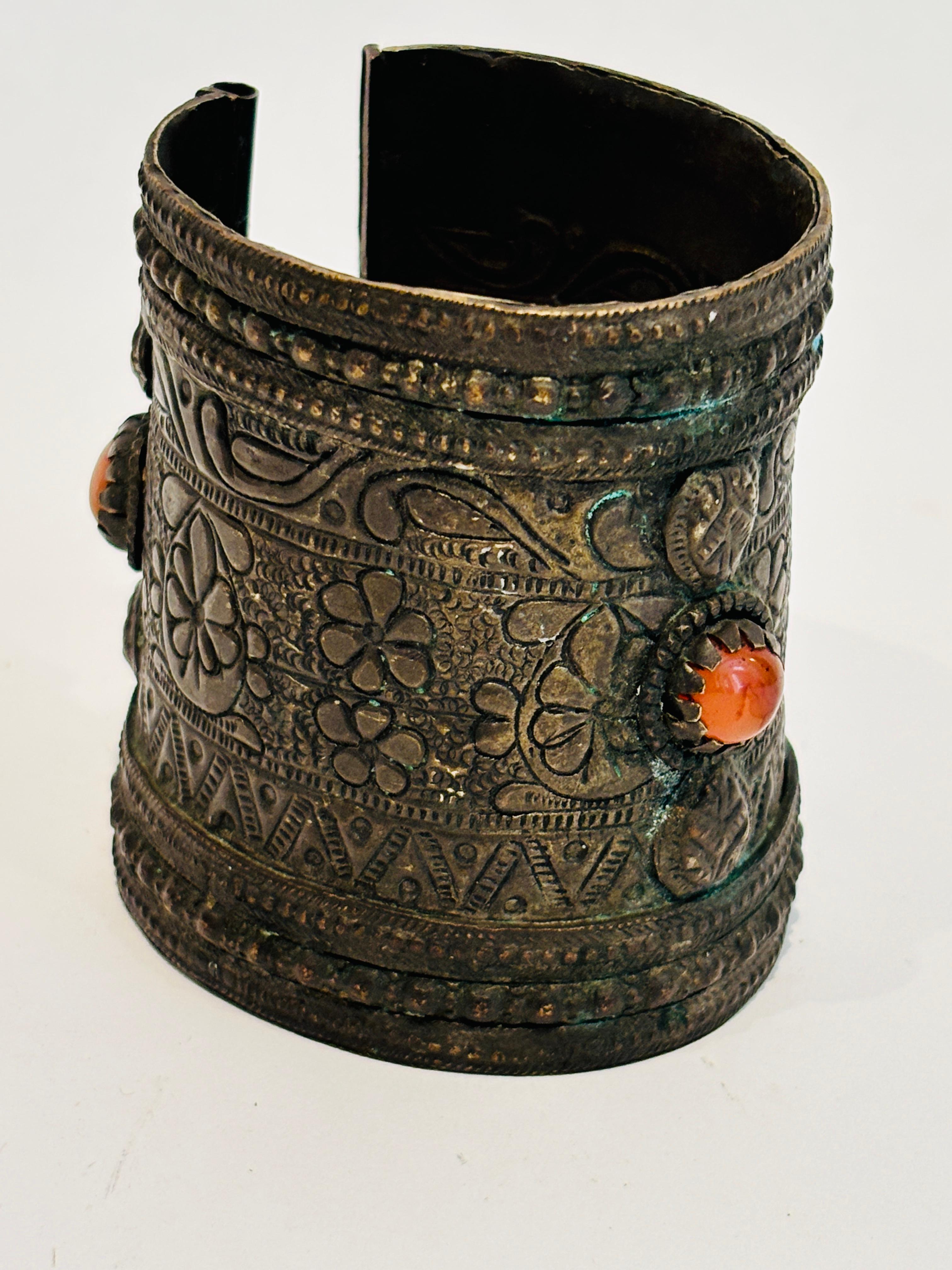 Bracelet manchette ou bracelet de cheville ethnique berbère ancien Afrique du Nord Bon état - En vente à Moreno Valley, CA