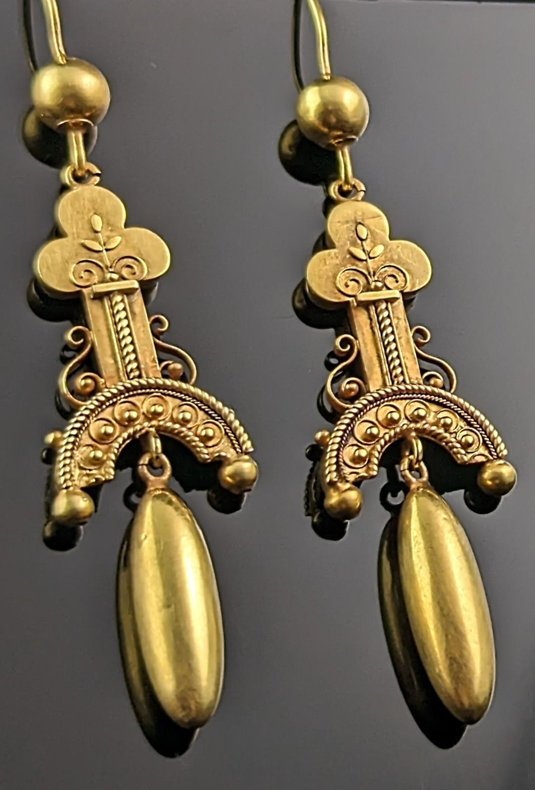 Antike etruskische Revival-Ohrringe, 15k Gelbgold  im Angebot 5