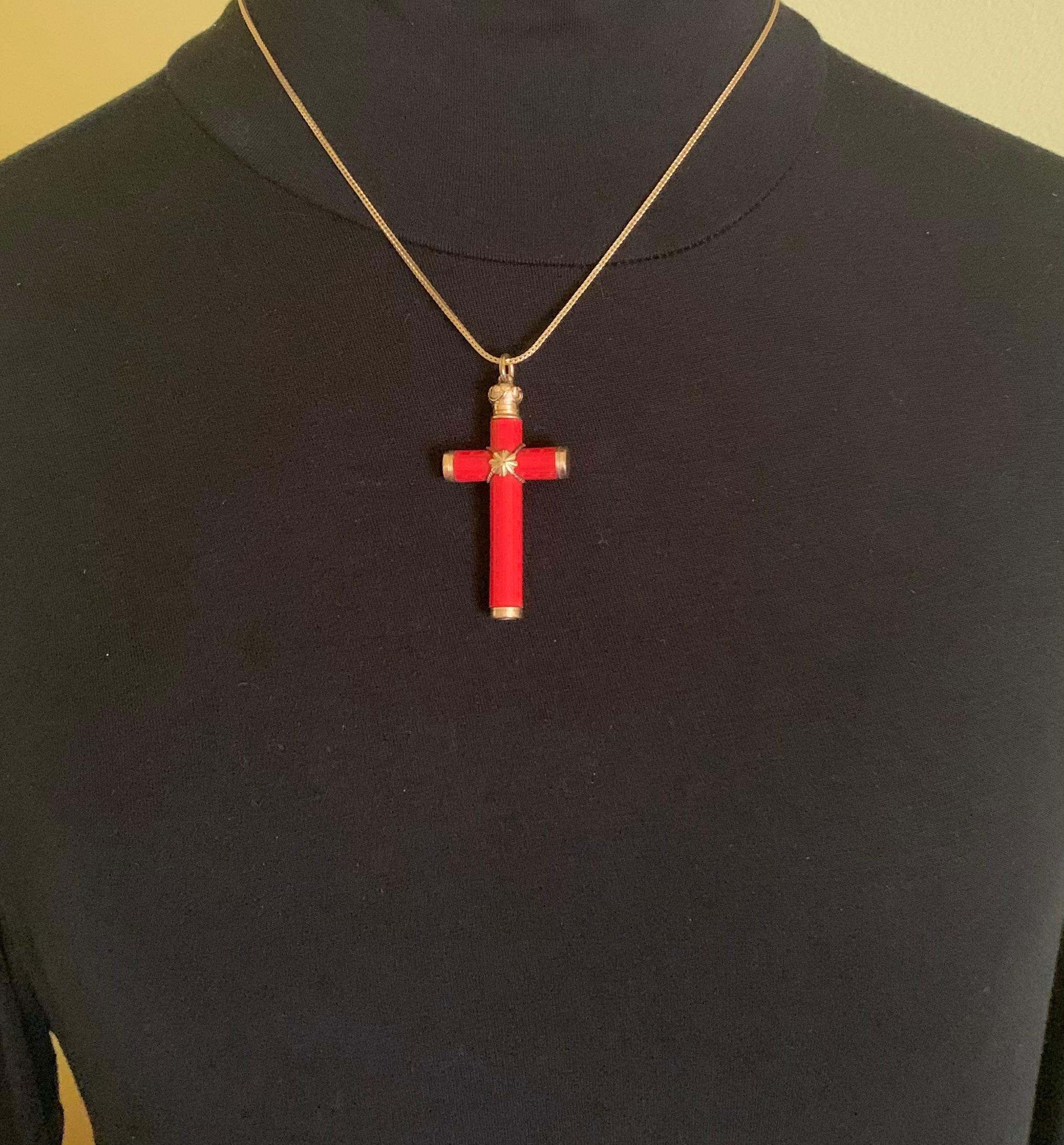 Antique Etruscan Revival Engraved Precious Red Coral 18K Yellow Gold Cross In Good Condition For Sale In New York, NY