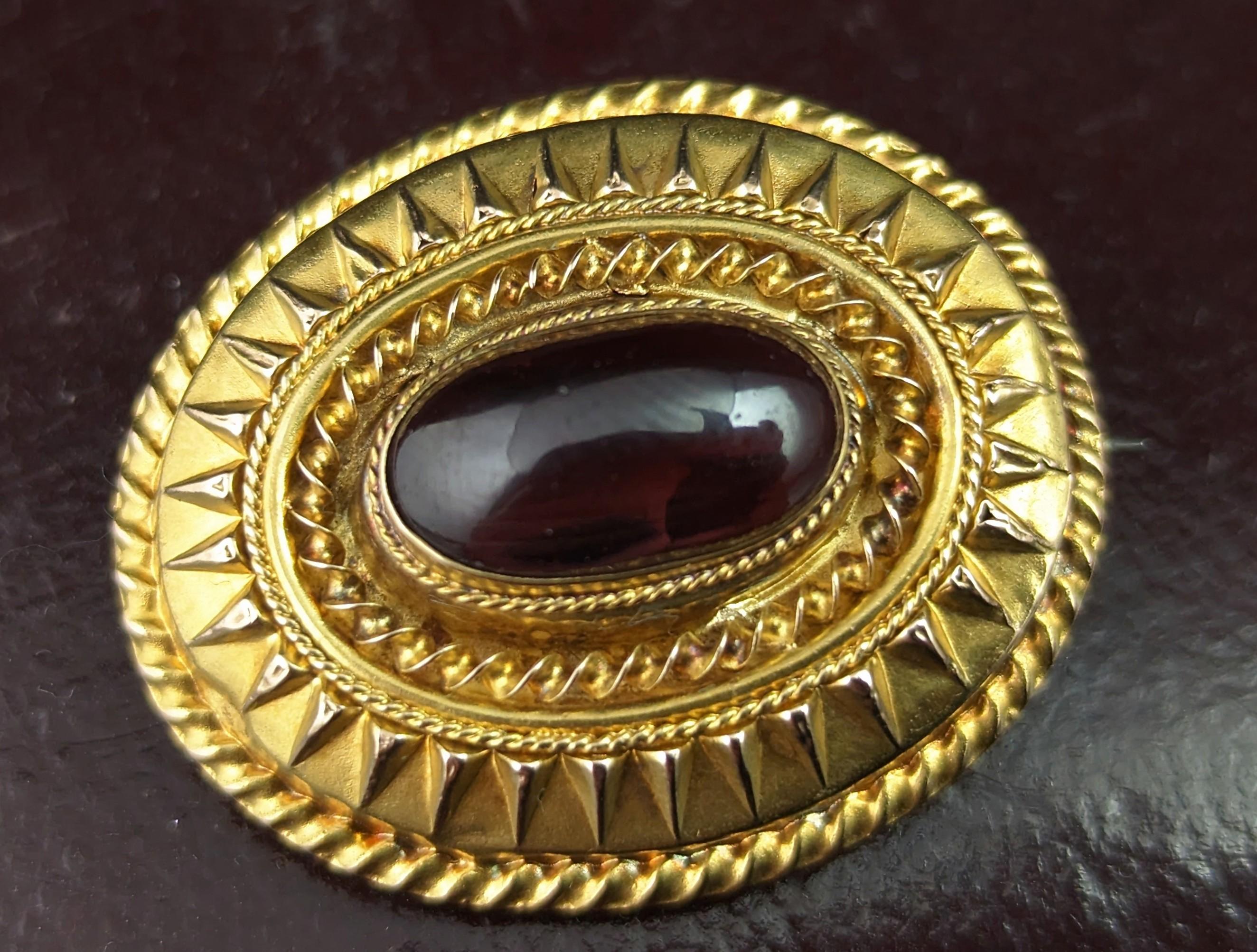 Antique Etruscan Revival Garnet Cabochon Brooch, 9k Gold 7