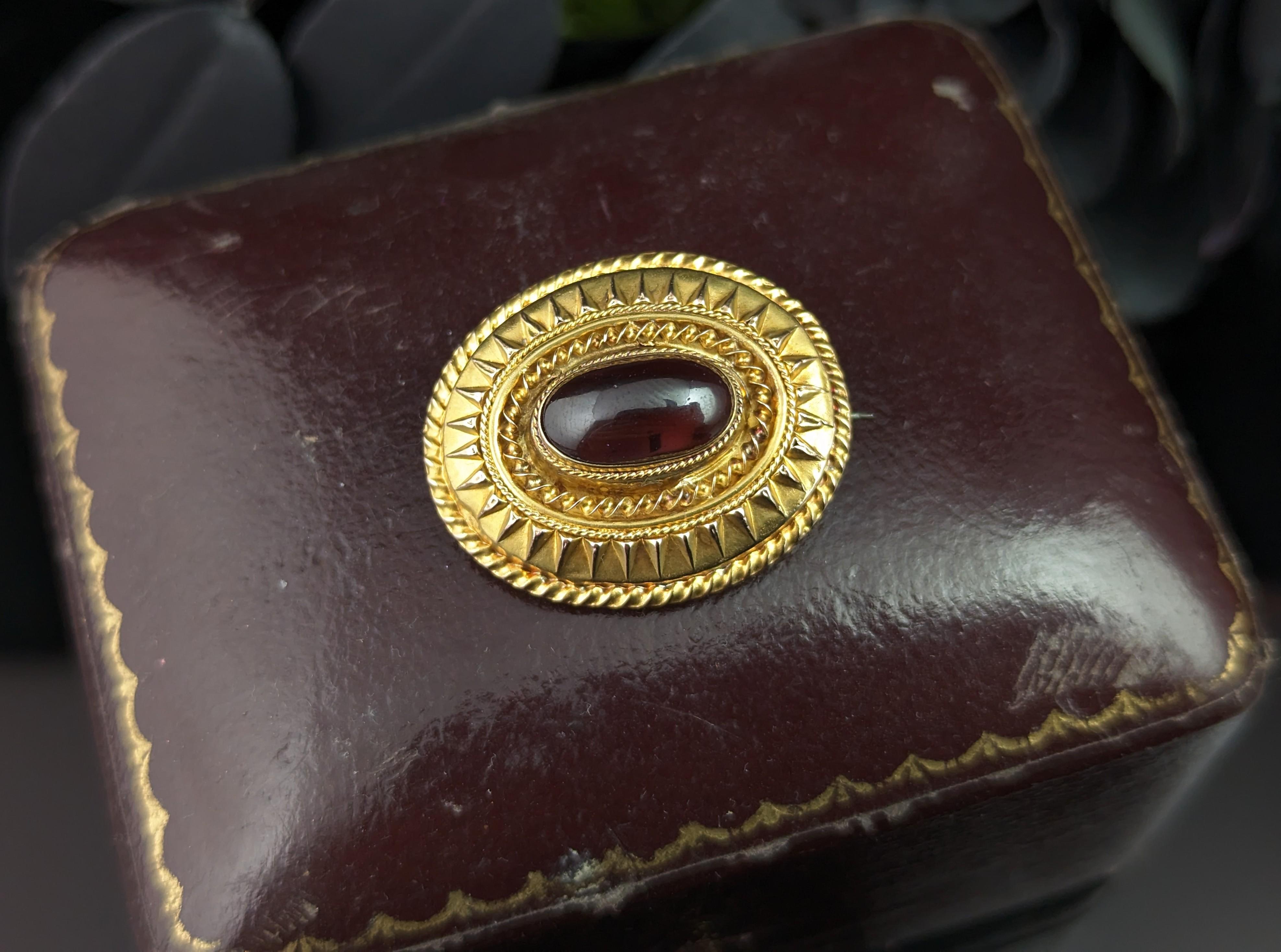 Antique Etruscan Revival Garnet Cabochon Brooch, 9k Gold 2