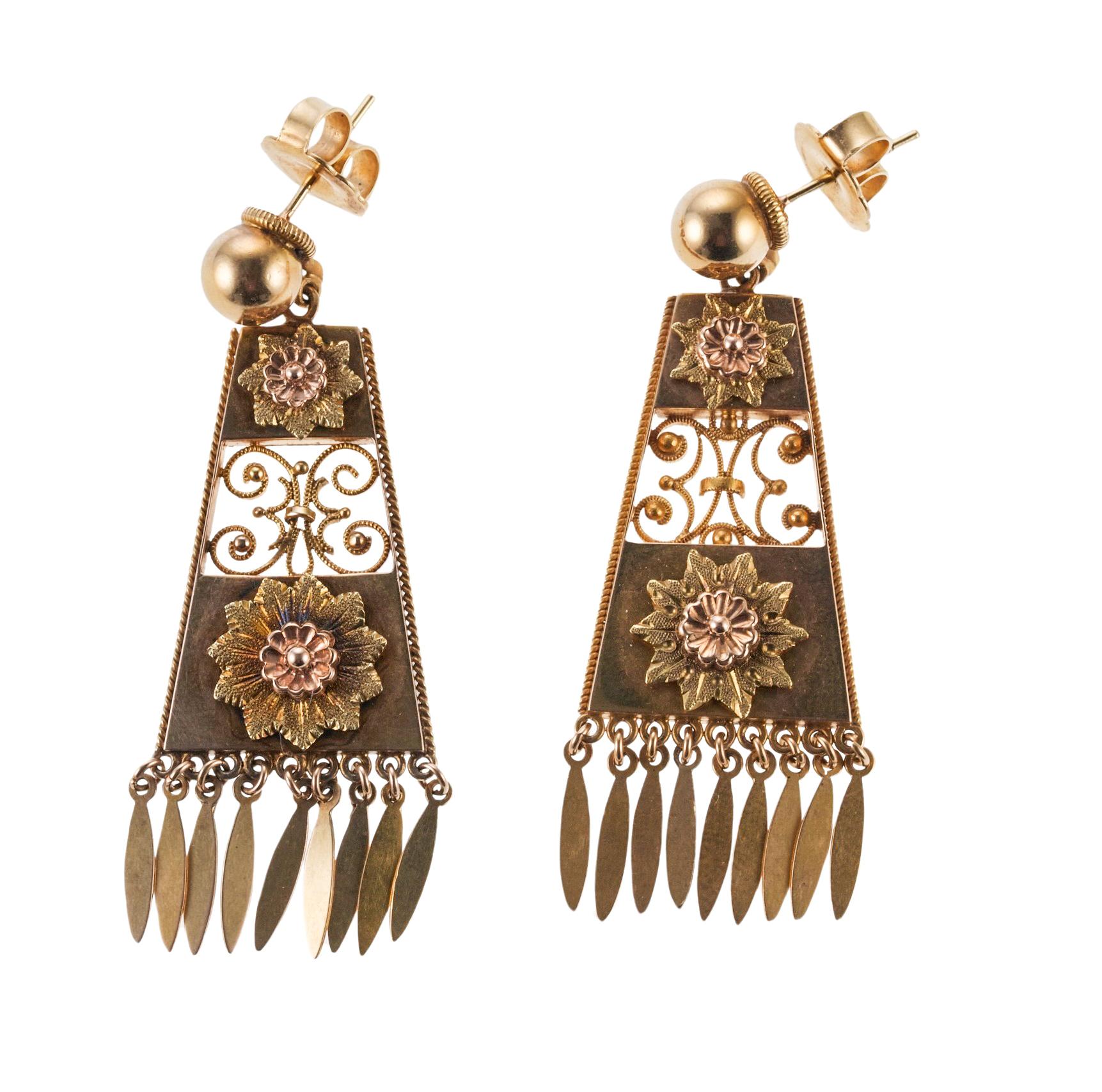 Antike etruskische Revival Goldfransen-Ohrringe im Angebot 1