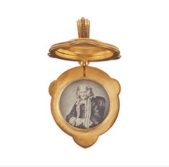 Antique Etruscan Revival Gold Locket