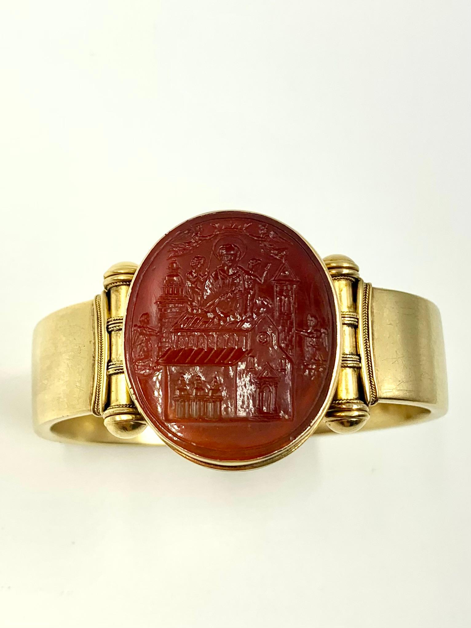 Antique Etruscan Revival Grand Tour Intaglio 15K Yellow Gold Locket Bracelet For Sale 5