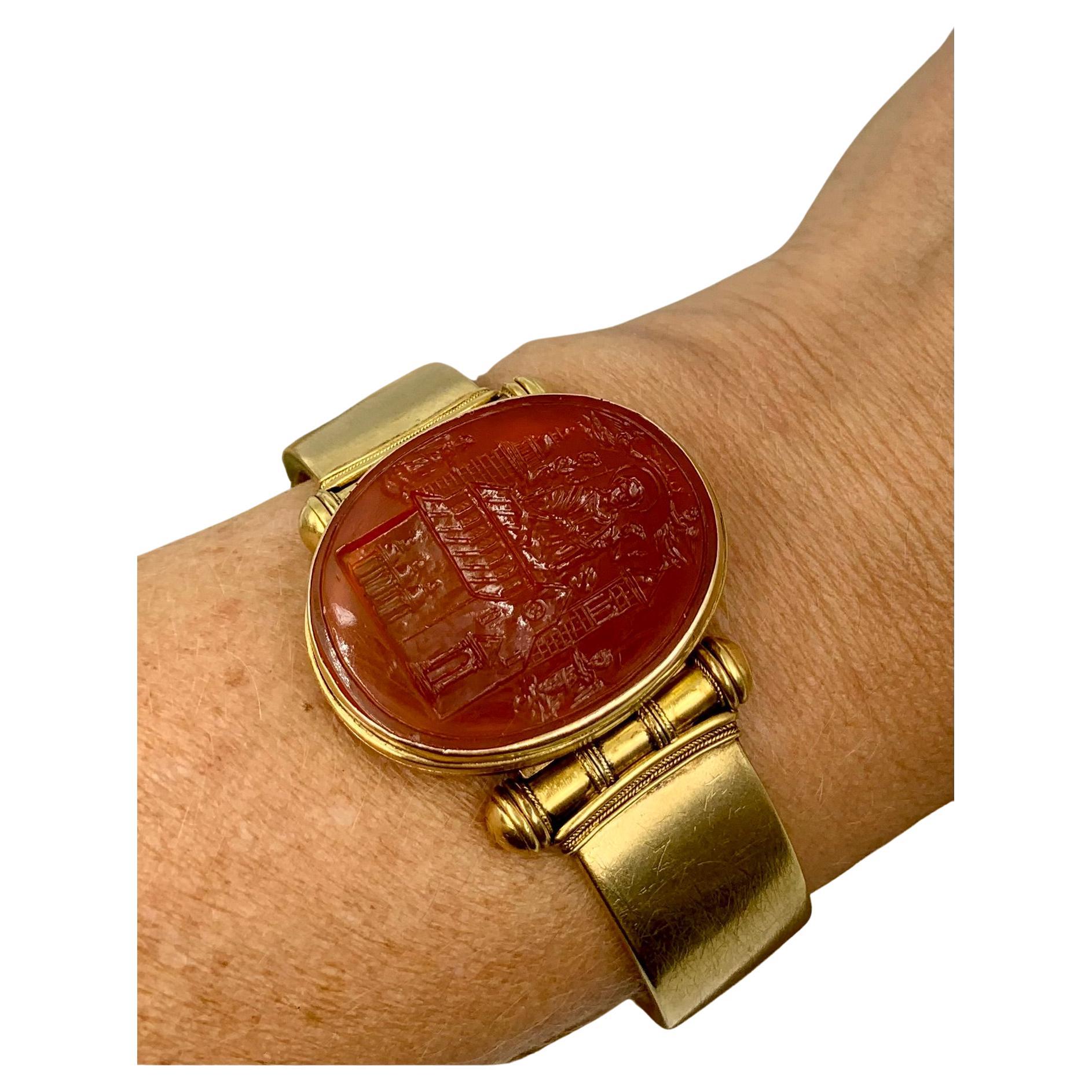 Antique Etruscan Revival Grand Tour Intaglio 15K Yellow Gold Locket Bracelet