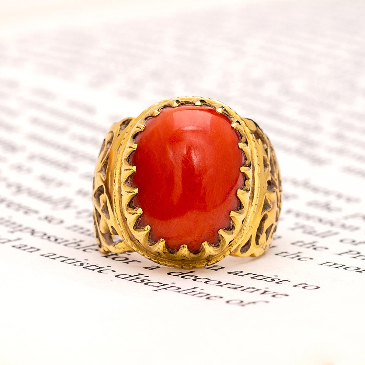 Women's or Men's Antique Etruscan Revival Yellow Gold 18 Karat Ring For Sale