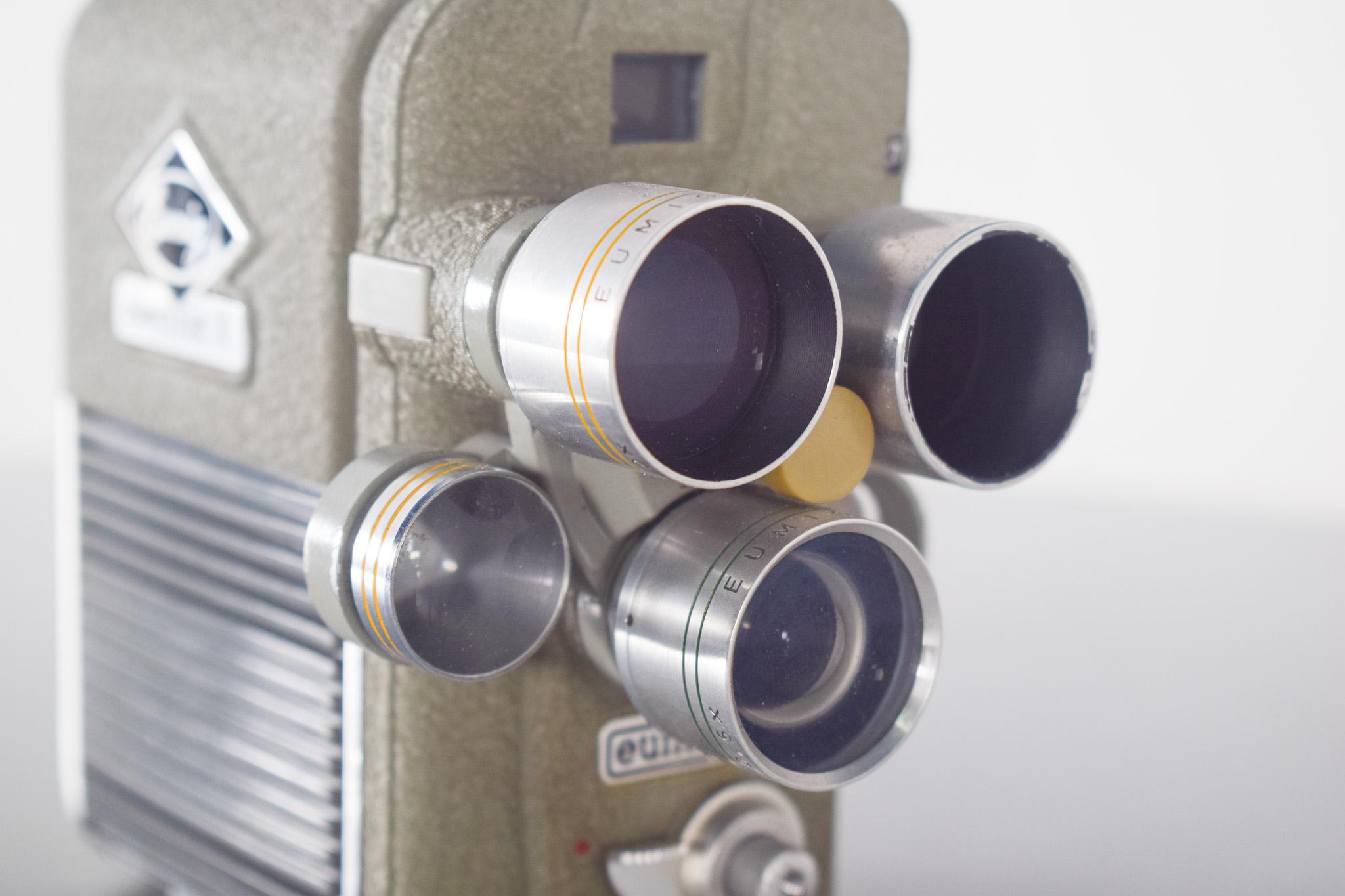 Antiquities Eumig, Electric R, 8mm Video Camera État moyen - En vente à Lisboa, Lisboa