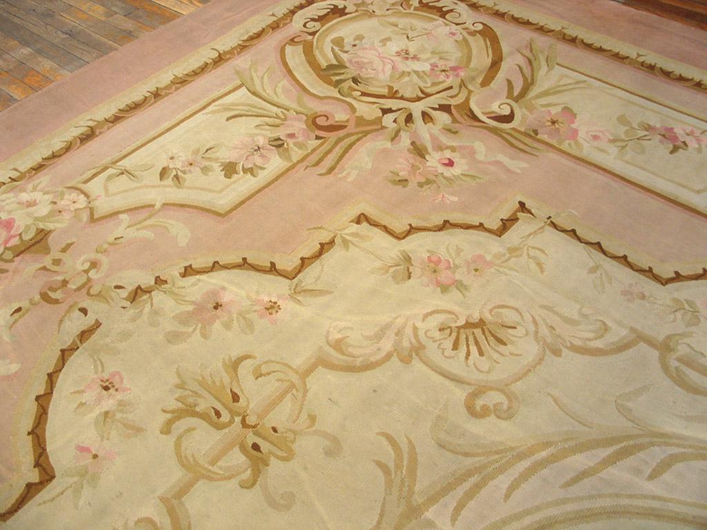 Fin du XIXe siècle Tapis d'Aubusson français du 19ème siècle Période Napoléon III (10'10