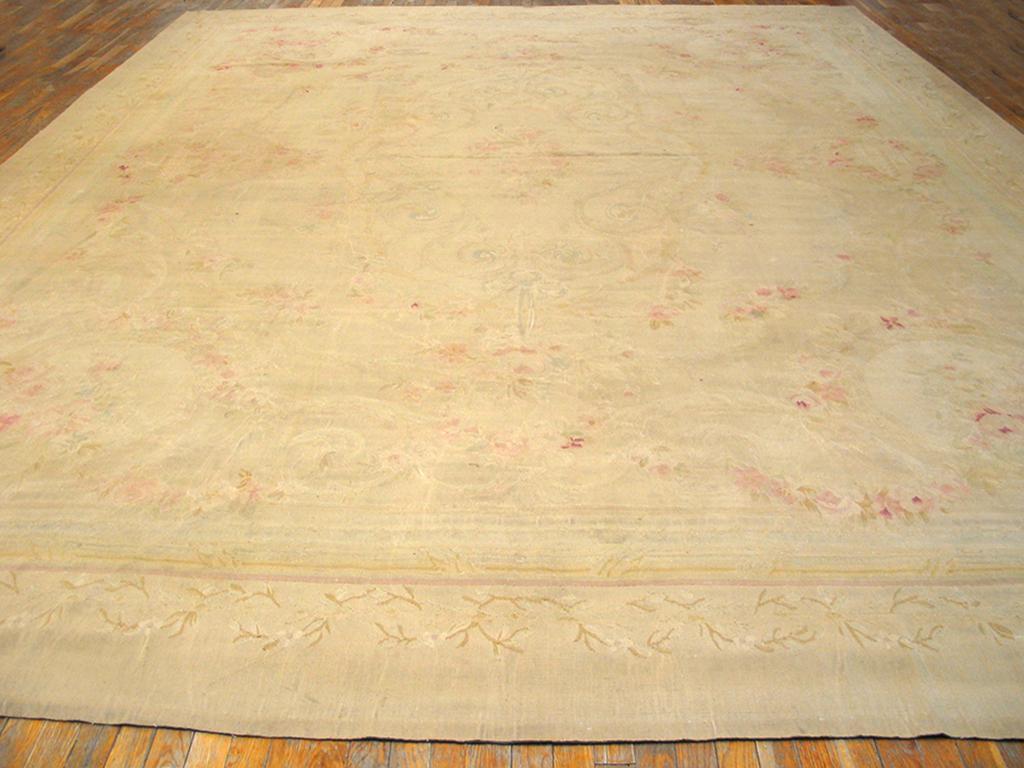 Hand-Woven 19th Century French Aubusson Carpet ( 12' x 15'6
