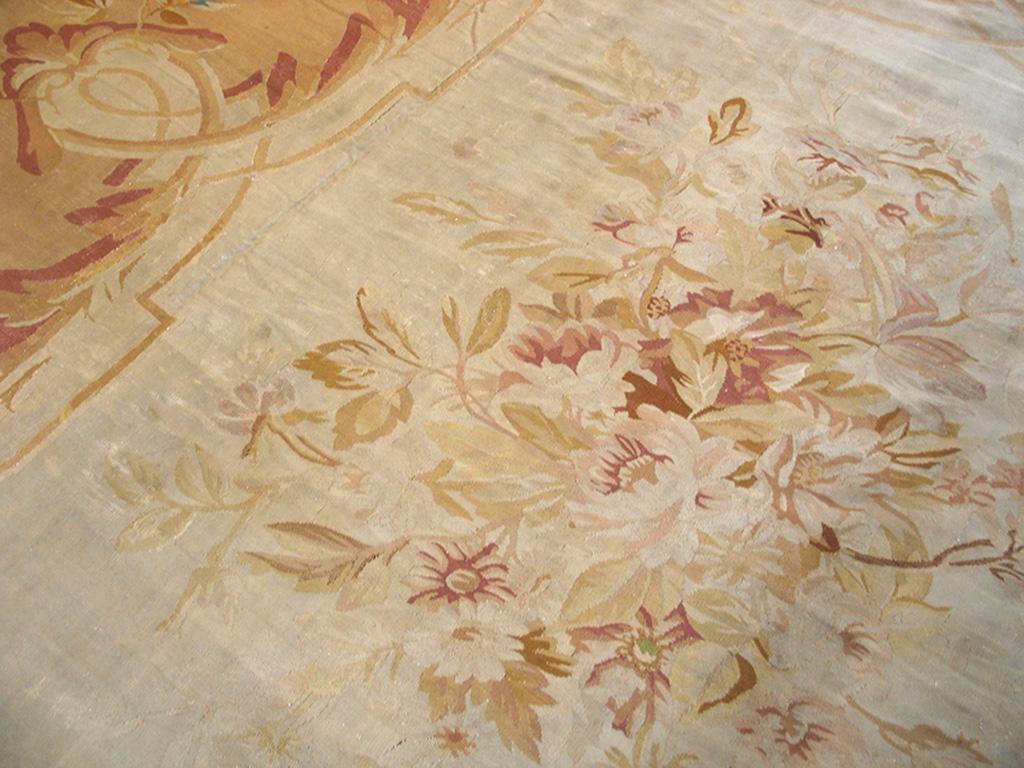 19th Century French Aubusson Carpet Napoleon III Period ( 15 x 18' - 457 x 548 ) For Sale 2