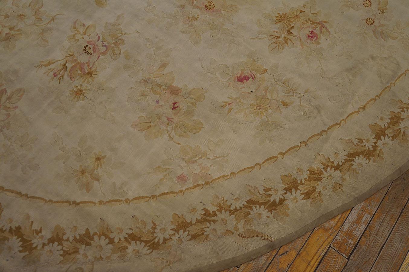 Wool Late 19th Century French Aubusson Carpet ( 8' 4'' x 13' 4'' - 255 x 405 cm )  For Sale