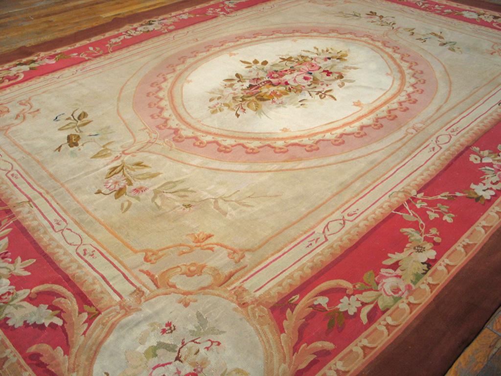 Wool Late 19th Century French Aubusson Carpet ( 9'3