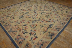 Early 20th Century French Aubusson Carpet ( 9'8" x 10'2" - 295 x 310 cm )