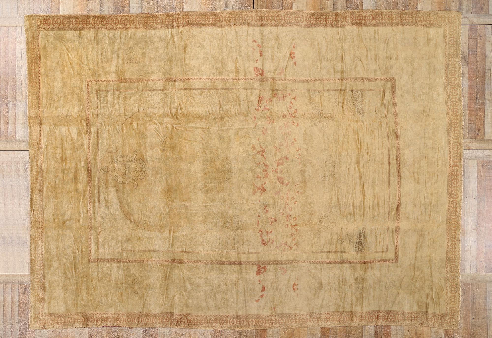 Late 19th Century Rare European Austrian Carpet with Traditional Style For Sale 3