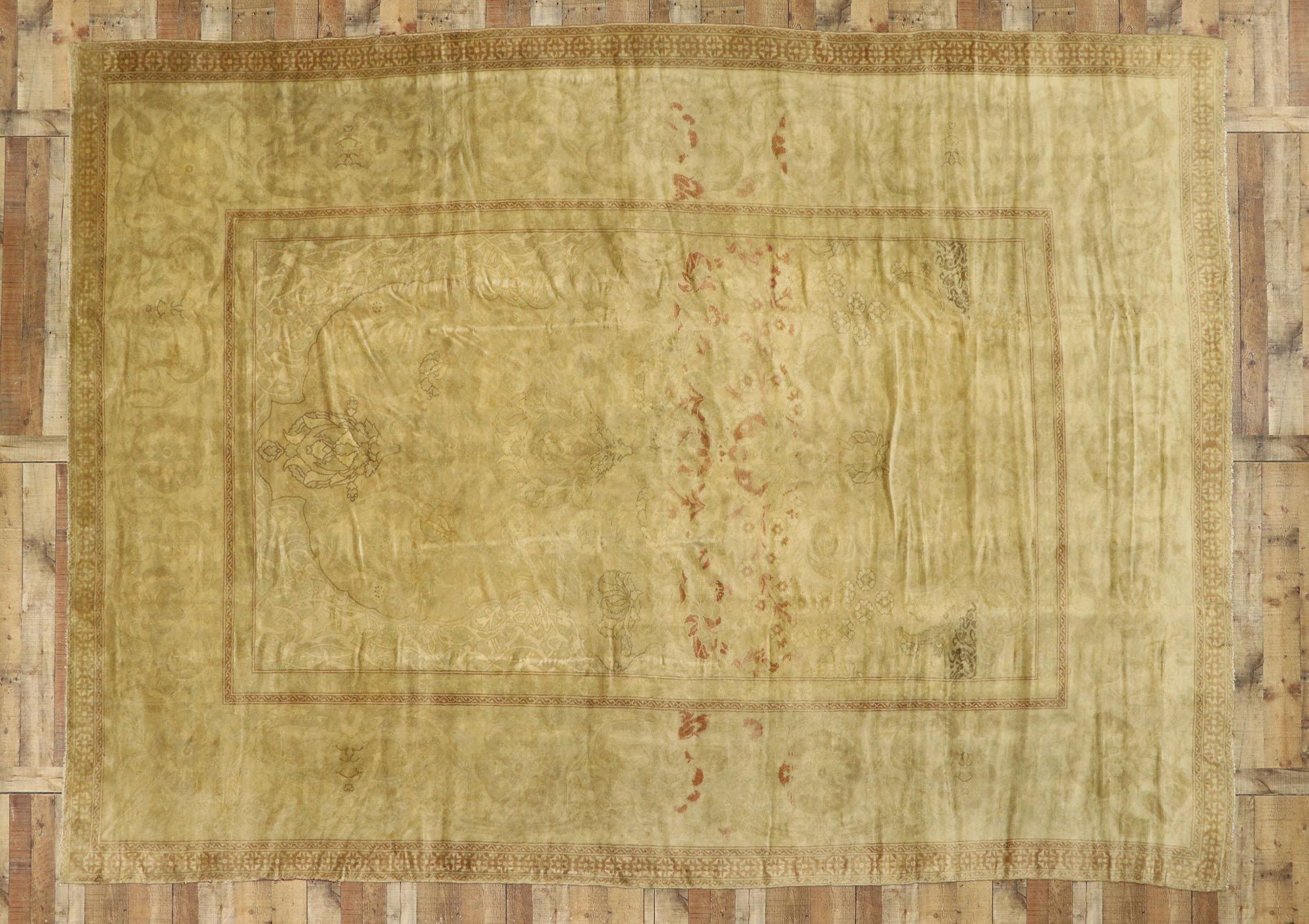 Laine Antique Tapis européen autrichien de style Art Nouveau Français Provincial en vente