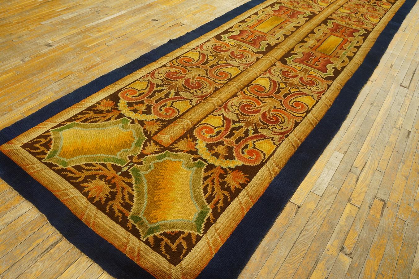Wool Early 20th Century English Axminster Carpet ( 4'9