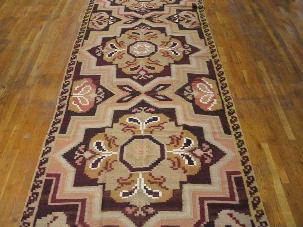 Bessarabian Early 20th Century Besserabian Flat-weave Carpet ( 5'2