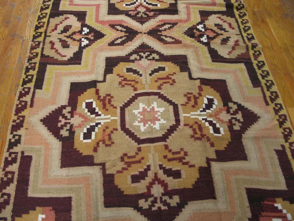 Hand-Woven Early 20th Century Besserabian Flat-weave Carpet ( 5'2