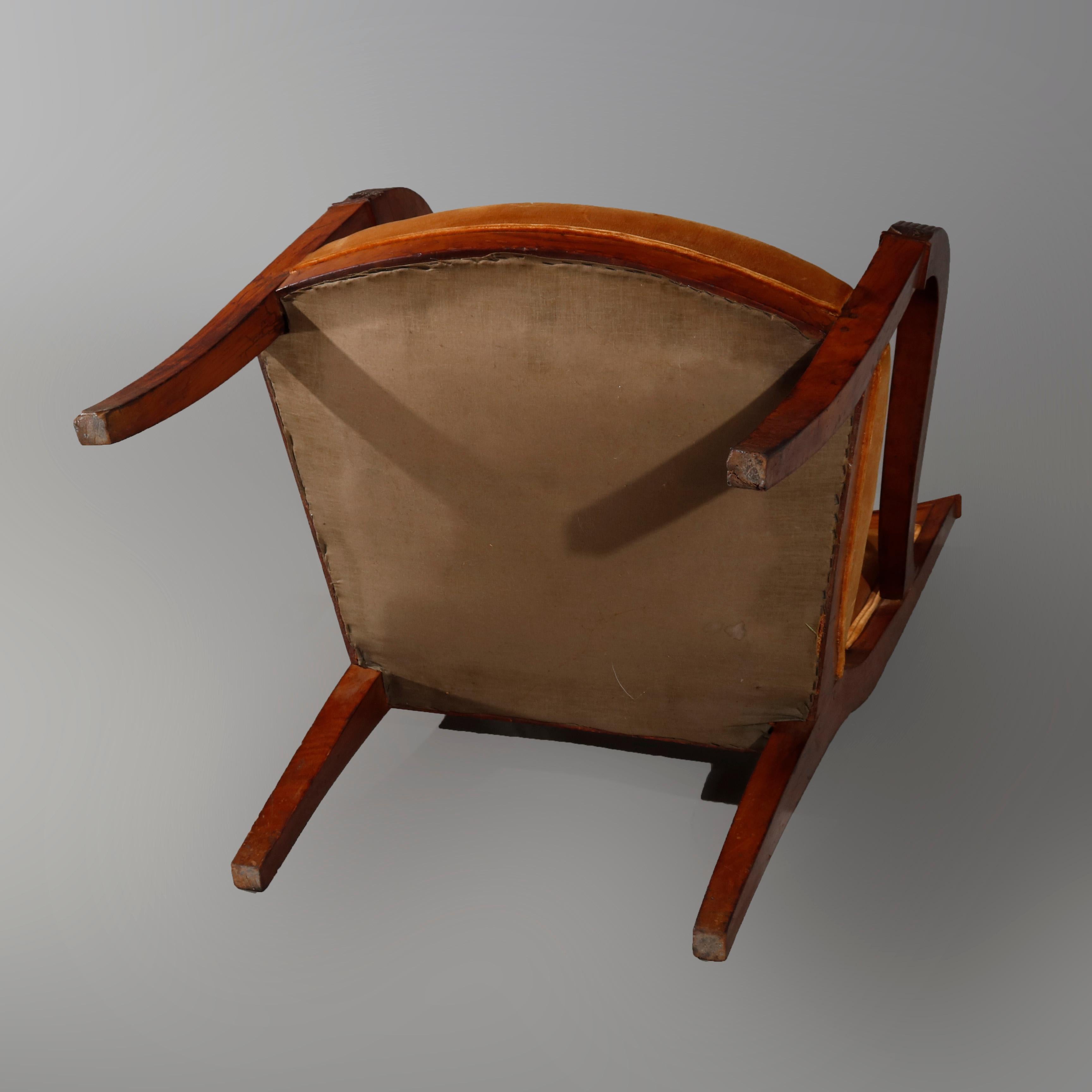 Antiker europäischer Biedermeier-Sessel aus Nussbaumholz, um 1820 im Angebot 9
