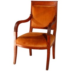 Fauteuil européen ancien Biedermeier en noyer, datant d'environ 1820