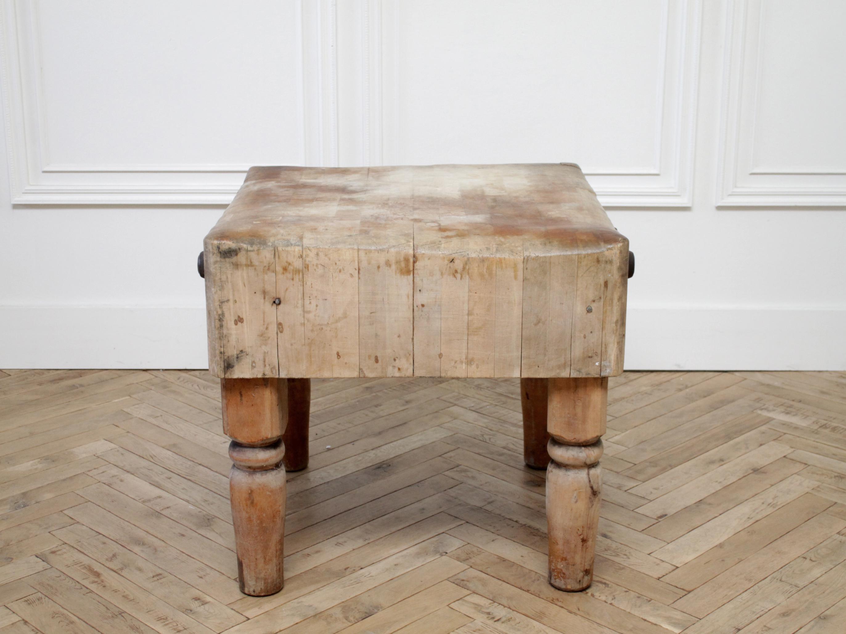 Antique European Butcher block
use as accent piece in the kitchen, or perfect to use as a serving table for any occasion.
Size: 30