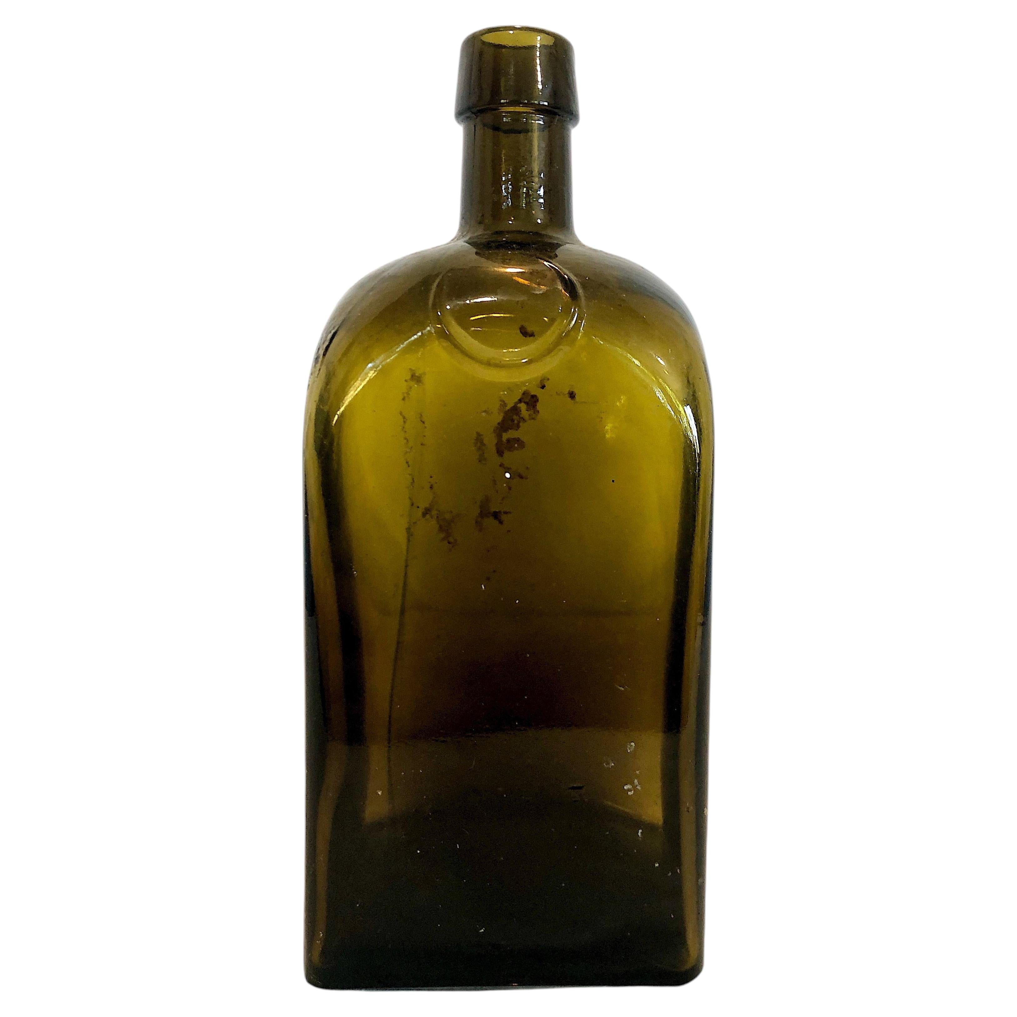 Bottiglia d'epoca europea di “Case Gin” in vendita
