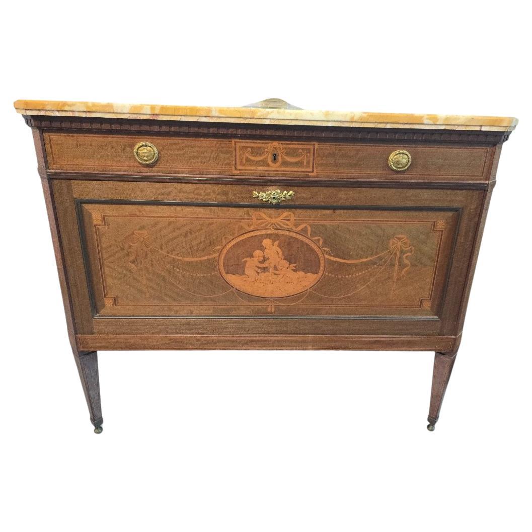 Autre Ancienne commode européenne - 19ème siècle en vente