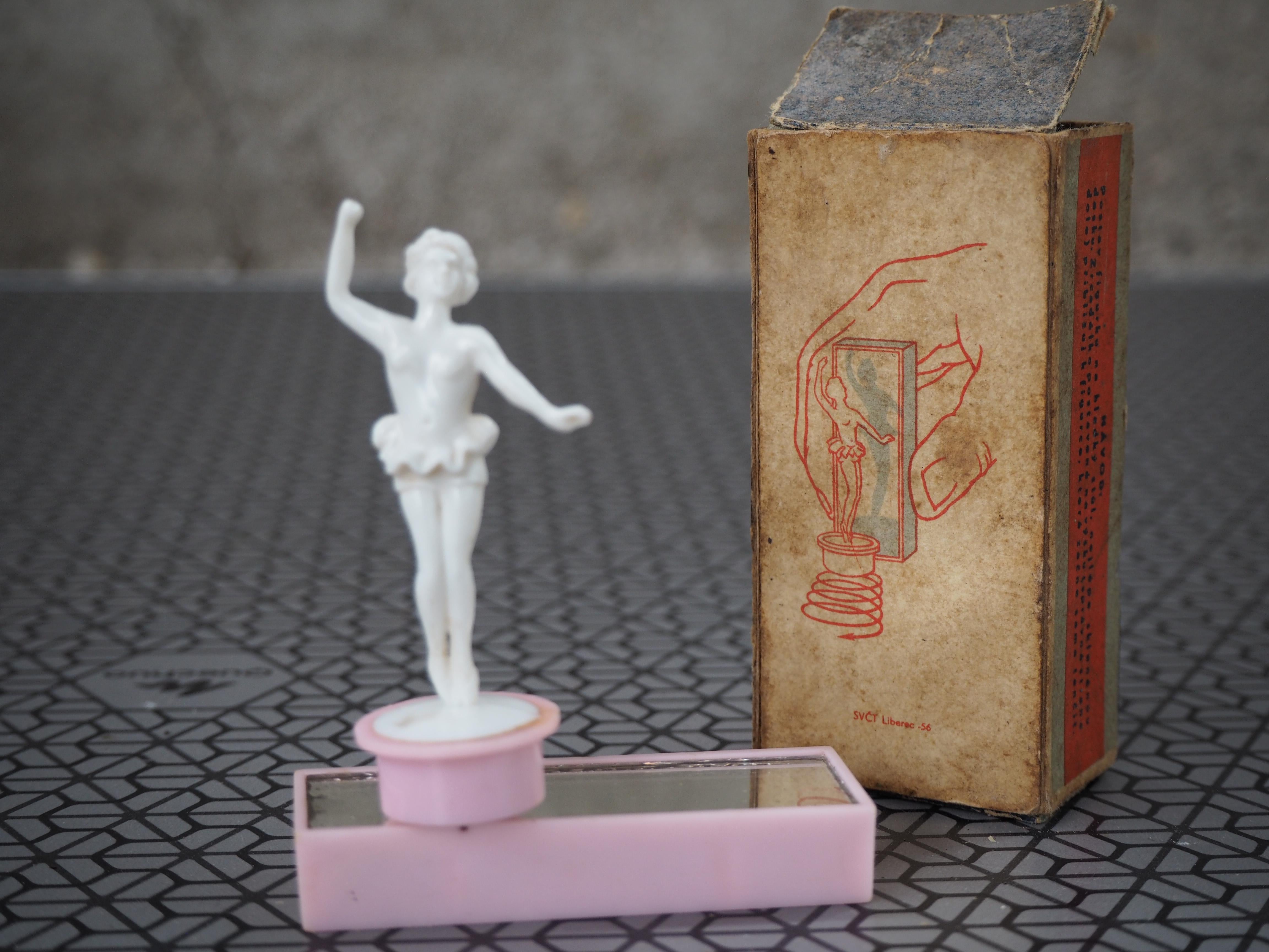 Antiguo Juguete Bailarín Infantil Europeo, Años 30 siglo XX en venta