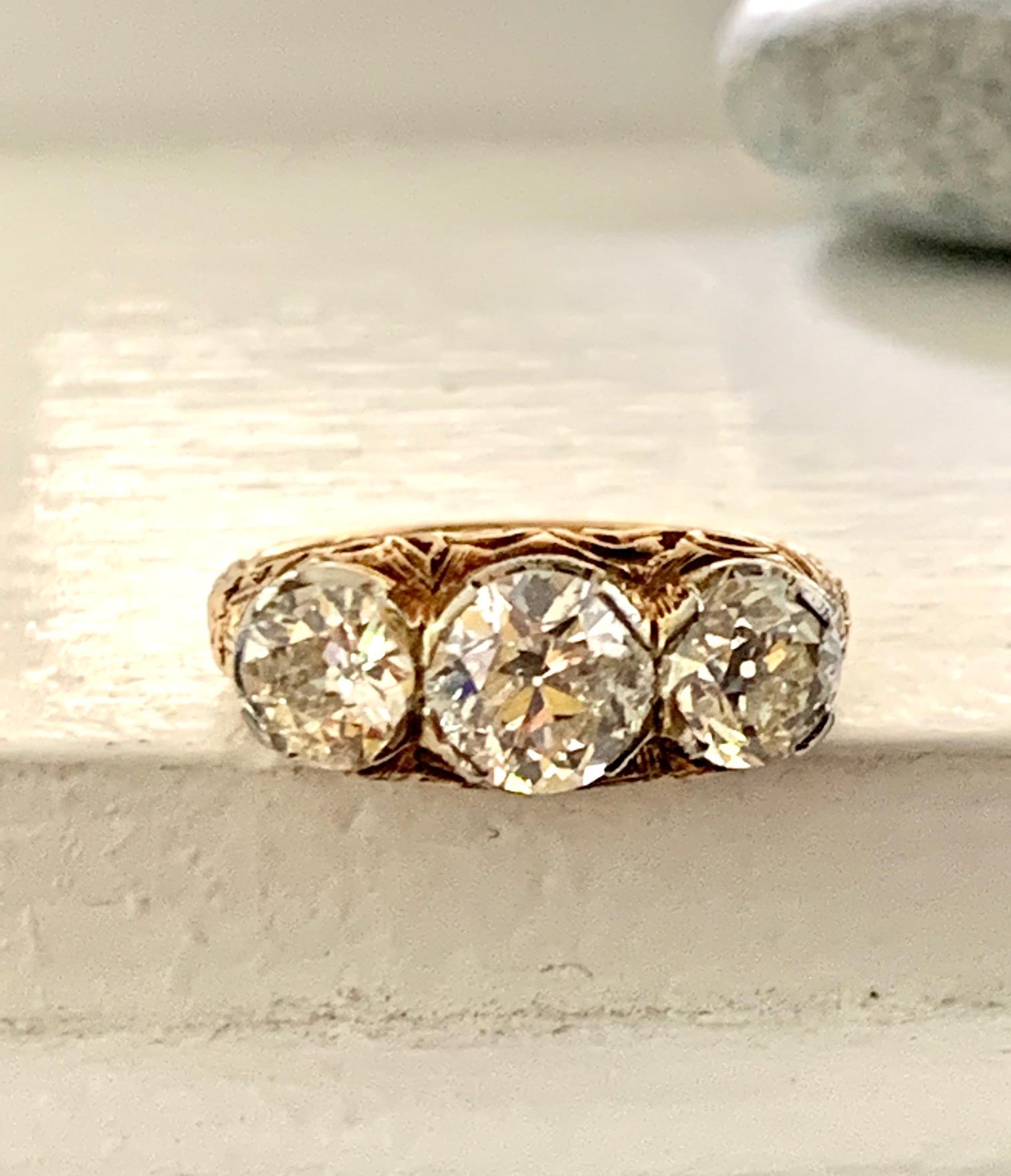 Women's Antique European Cut Diamond 14 Karat Yellow Gold 3-Stone Ring