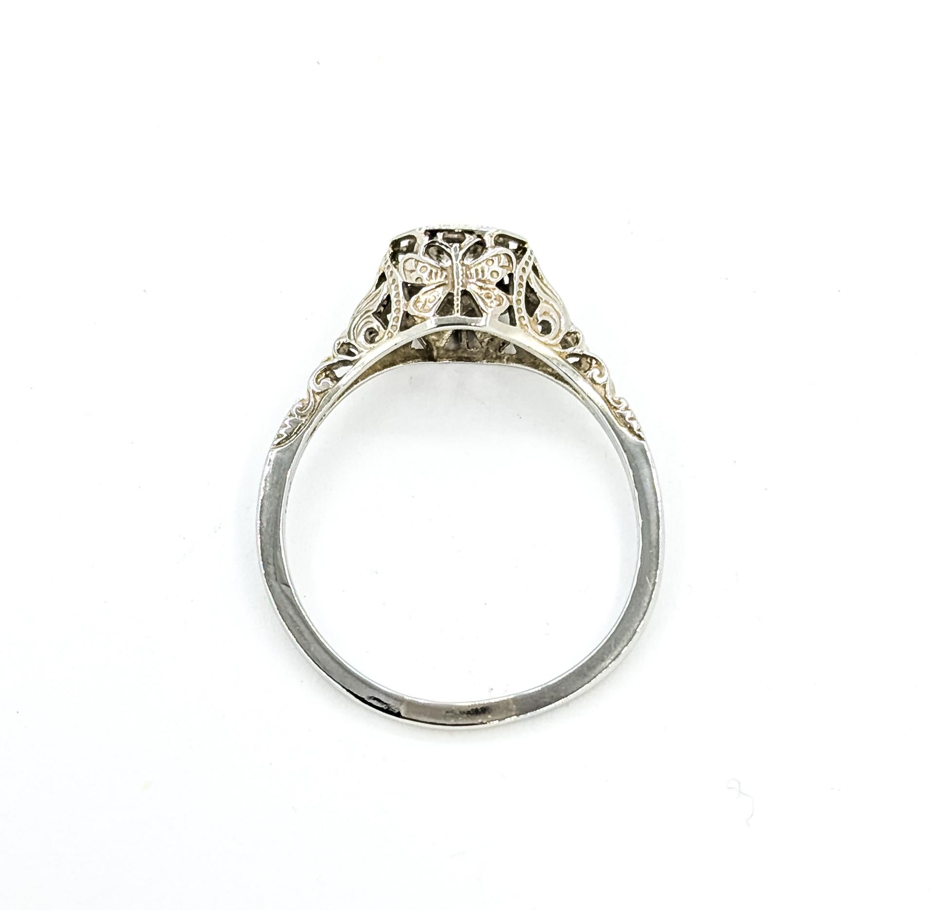 Bague ancienne en diamant de taille européenne en 18k en vente 1