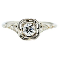 Bague ancienne en diamant de taille européenne en 18k