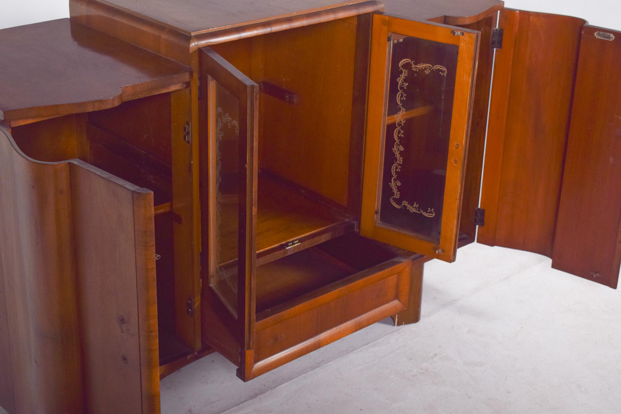 Antique European Deco-Style Sideboard with Bar For Sale 5