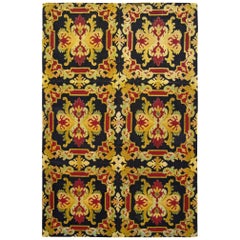 Antique tapis européen décoratif à points d'aiguille:: en petit format